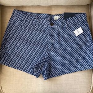 GAP Shorts NWT Navy Blue Geometric Print